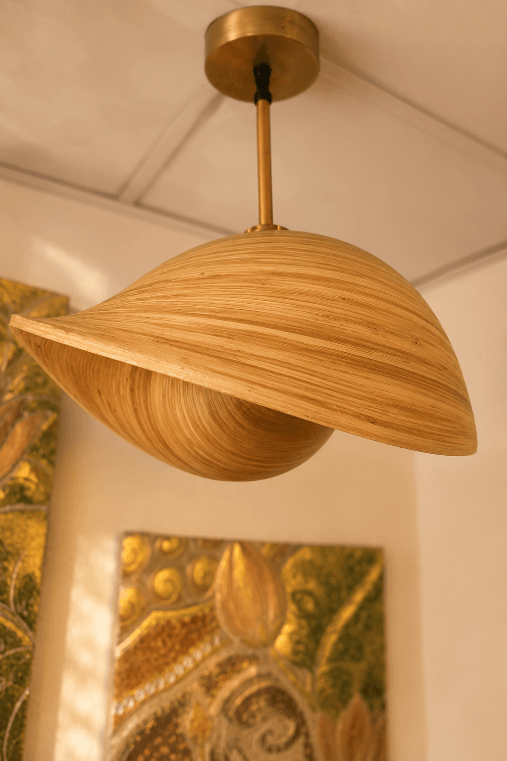 Natural Bamboo Pendant Lamp — 35cm