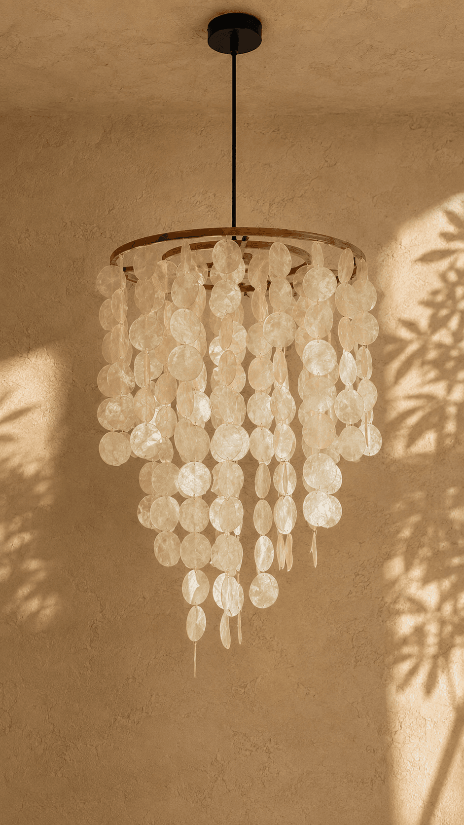 Plain Seashell Chandelier (Short)