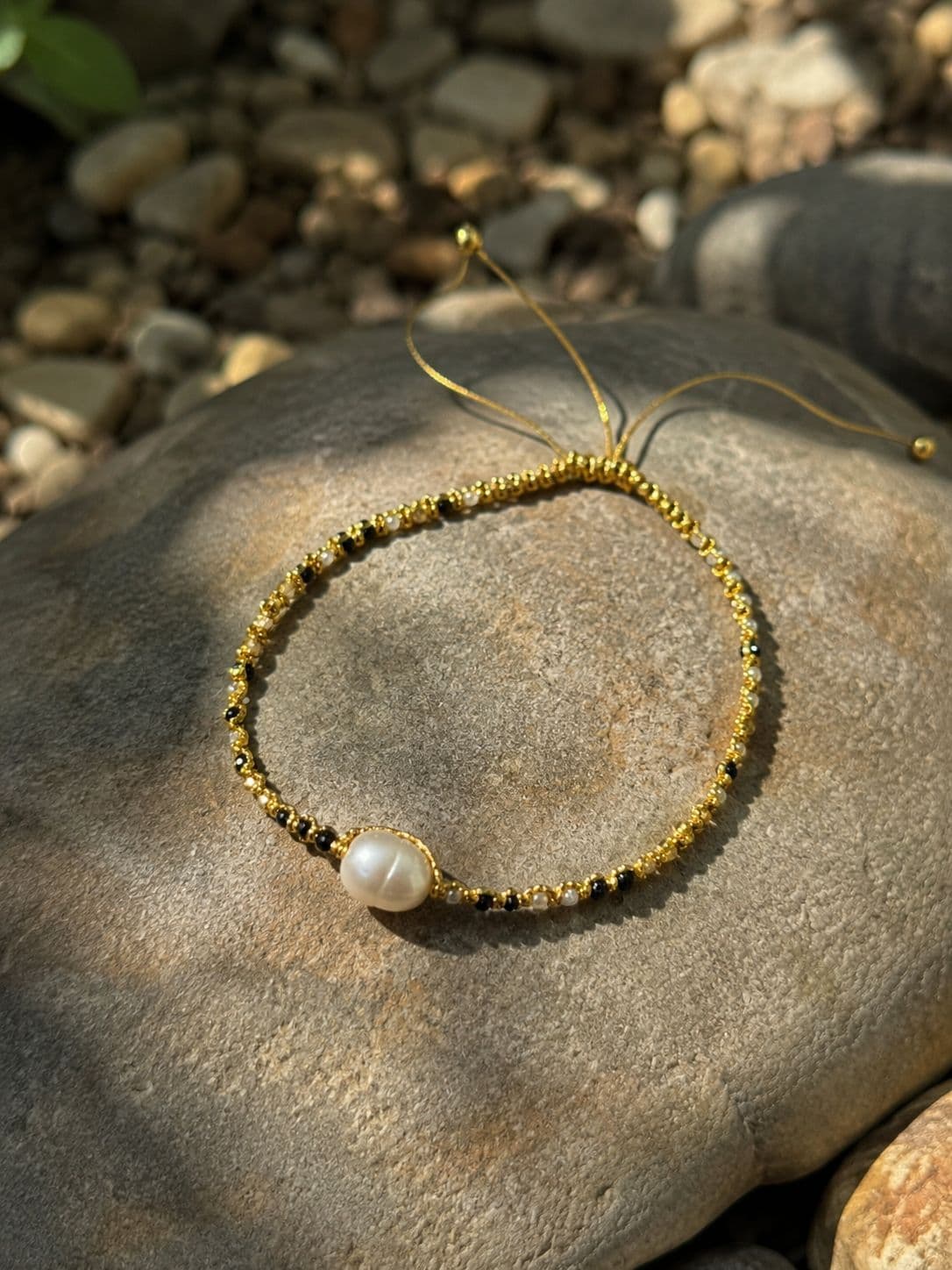 Pearl Center Seed Bead Bracelet (Midnight Gold · Aurora · Lapis · Sunrise)