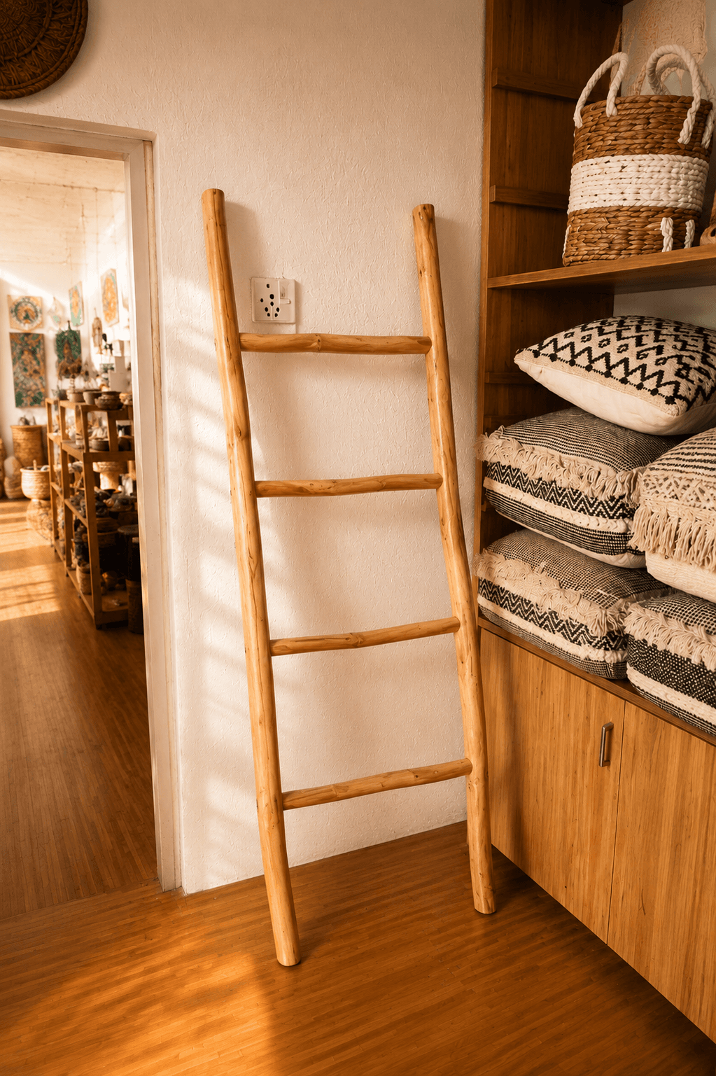 Wooden Ladder — Short